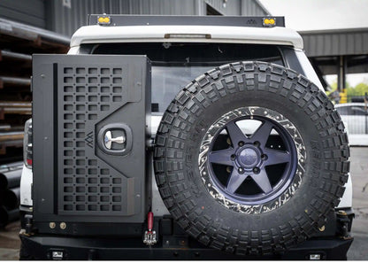 Backwoods Universal Adventure Storage Box (19x28x15)